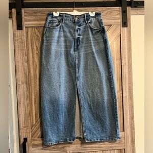 NWOT a.n.a Classic Denim High-Rise Skirt